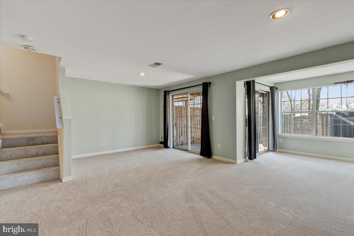 14319 FLOMATION CT, CENTREVILLE, Virginia 20121, 3 Bedrooms Bedrooms, 14 Rooms Rooms,3 BathroomsBathrooms,Residential,For sale,14319 FLOMATION CT,VAFX2258154 MLS # VAFX2258154