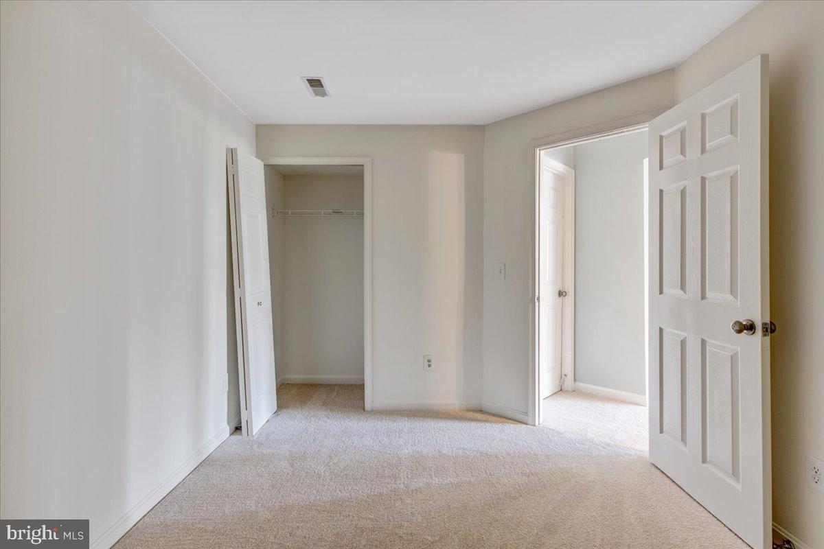 14319 FLOMATION CT, CENTREVILLE, Virginia 20121, 3 Bedrooms Bedrooms, 14 Rooms Rooms,3 BathroomsBathrooms,Residential,For sale,14319 FLOMATION CT,VAFX2258154 MLS # VAFX2258154