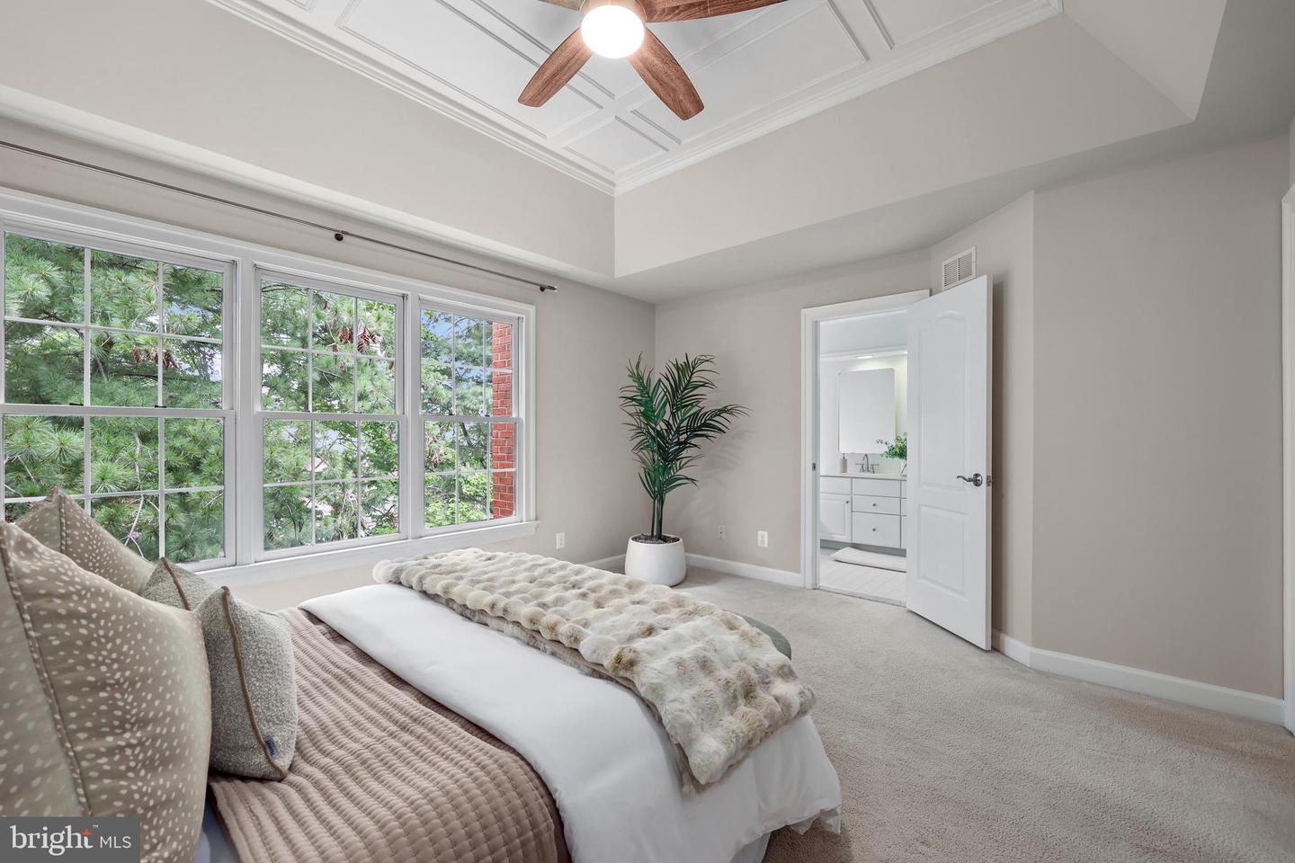 4687 KIRKPATRICK LN, ALEXANDRIA, Virginia 22311, 3 Bedrooms Bedrooms, ,3 BathroomsBathrooms,Residential,For sale,4687 KIRKPATRICK LN,VAAX2047992 MLS # VAAX2047992