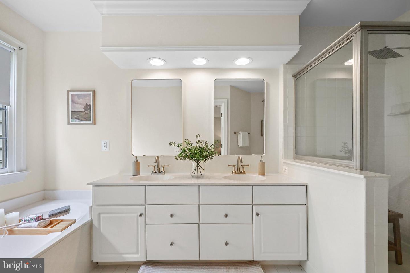 4687 KIRKPATRICK LN, ALEXANDRIA, Virginia 22311, 3 Bedrooms Bedrooms, ,3 BathroomsBathrooms,Residential,For sale,4687 KIRKPATRICK LN,VAAX2047992 MLS # VAAX2047992