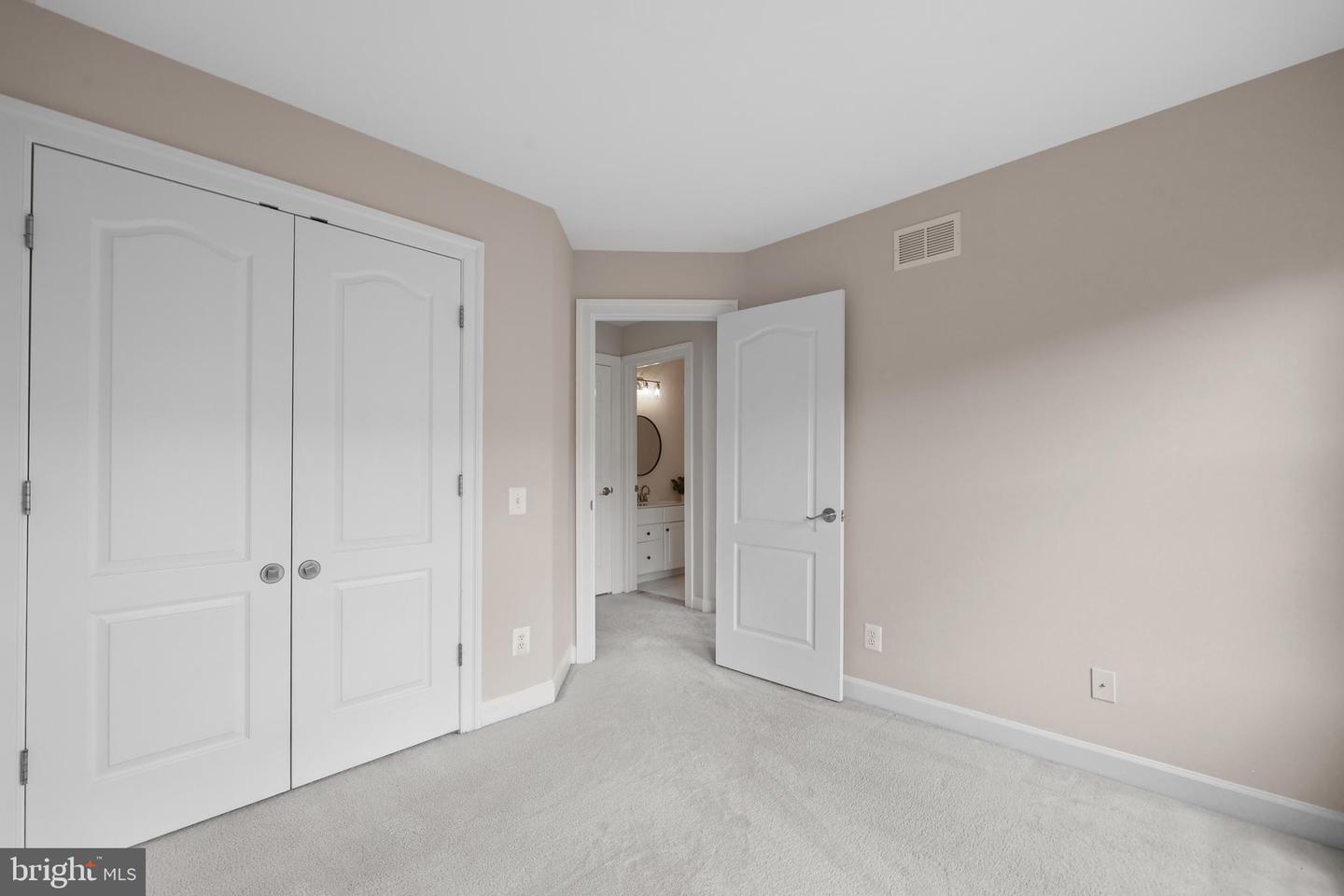 4687 KIRKPATRICK LN, ALEXANDRIA, Virginia 22311, 3 Bedrooms Bedrooms, ,3 BathroomsBathrooms,Residential,For sale,4687 KIRKPATRICK LN,VAAX2047992 MLS # VAAX2047992