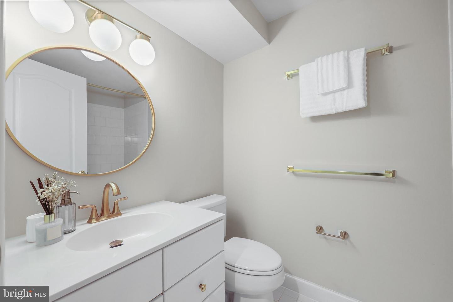 4687 KIRKPATRICK LN, ALEXANDRIA, Virginia 22311, 3 Bedrooms Bedrooms, ,3 BathroomsBathrooms,Residential,For sale,4687 KIRKPATRICK LN,VAAX2047992 MLS # VAAX2047992