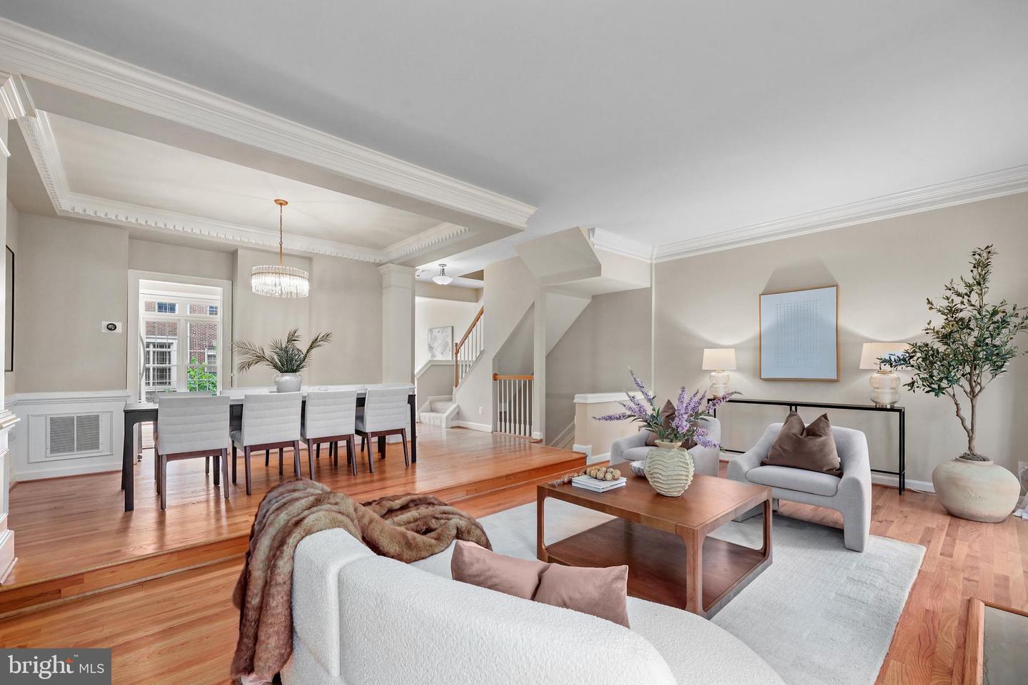 4687 KIRKPATRICK LN, ALEXANDRIA, Virginia 22311, 3 Bedrooms Bedrooms, ,3 BathroomsBathrooms,Residential,For sale,4687 KIRKPATRICK LN,VAAX2047992 MLS # VAAX2047992