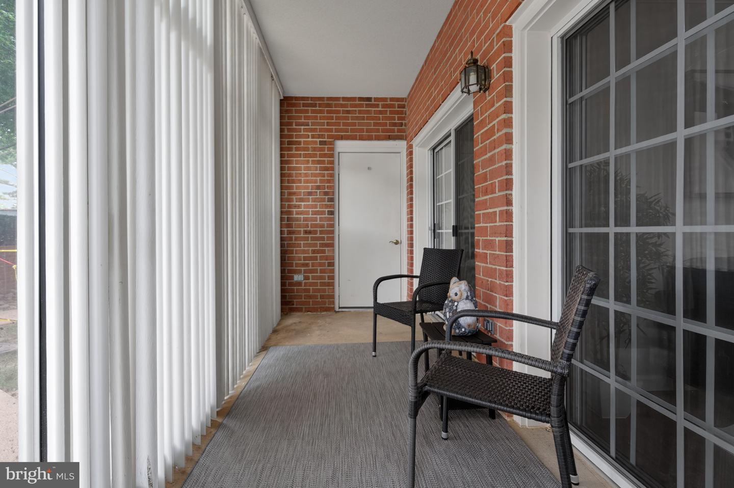 6908 FAIRFAX DR #112, ARLINGTON, Virginia 22213, 2 Bedrooms Bedrooms, ,1 BathroomBathrooms,Residential,For sale,6908 FAIRFAX DR #112,VAAR2061552 MLS # VAAR2061552