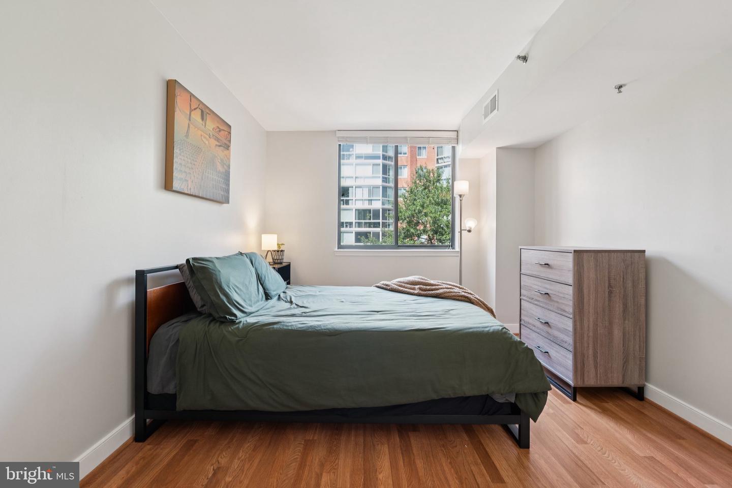 1045 N UTAH ST #2-406, ARLINGTON, Virginia 22201, 1 Bedroom Bedrooms, ,1 BathroomBathrooms,Residential,For sale,1045 N UTAH ST #2-406,VAAR2061556 MLS # VAAR2061556