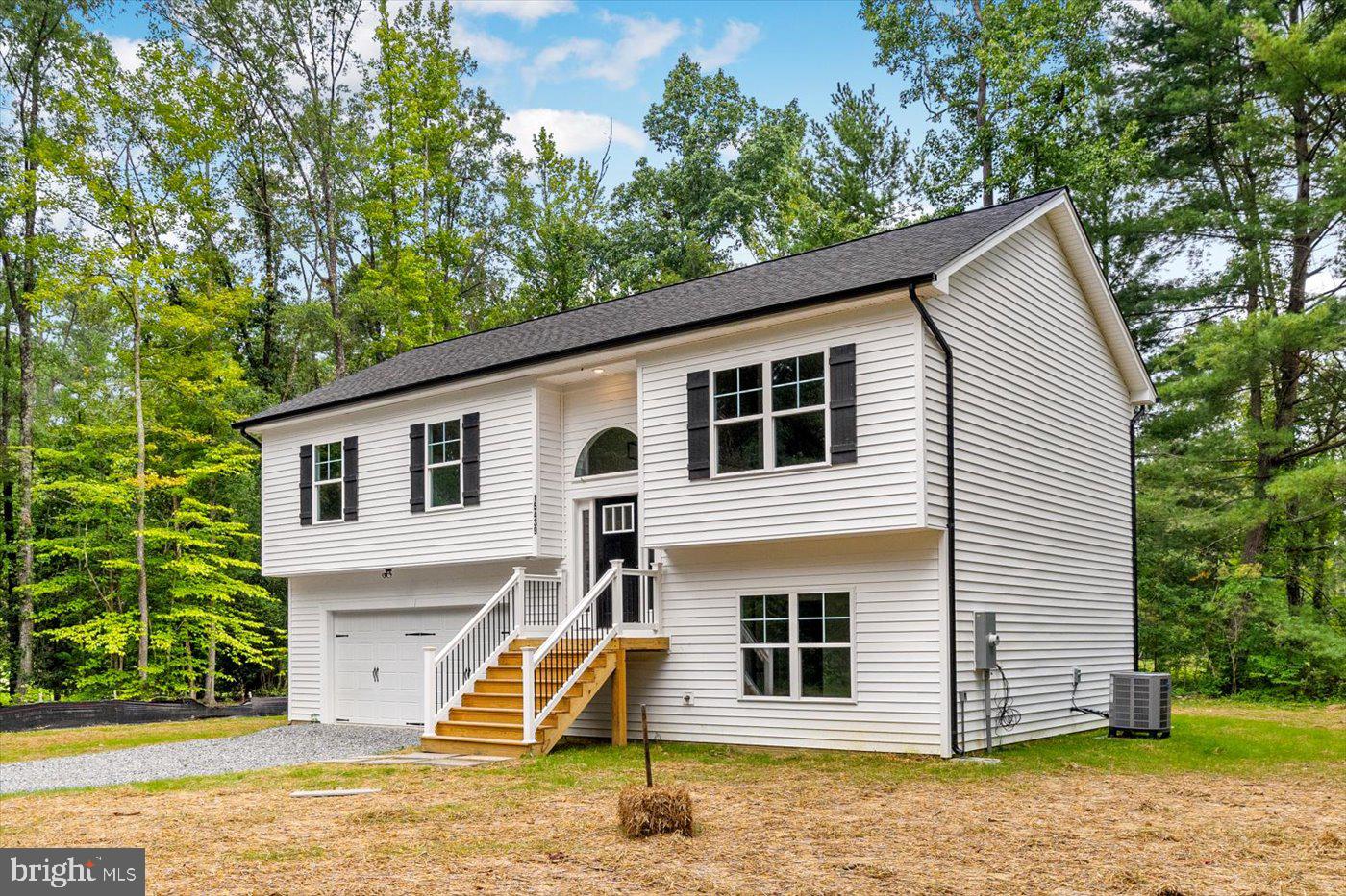 15439 PAIGE RD, WOODFORD, Virginia 22580, 4 Bedrooms Bedrooms, 13 Rooms Rooms,3 BathroomsBathrooms,Residential,For sale,15439 PAIGE RD,VACV2008592 MLS # VACV2008592