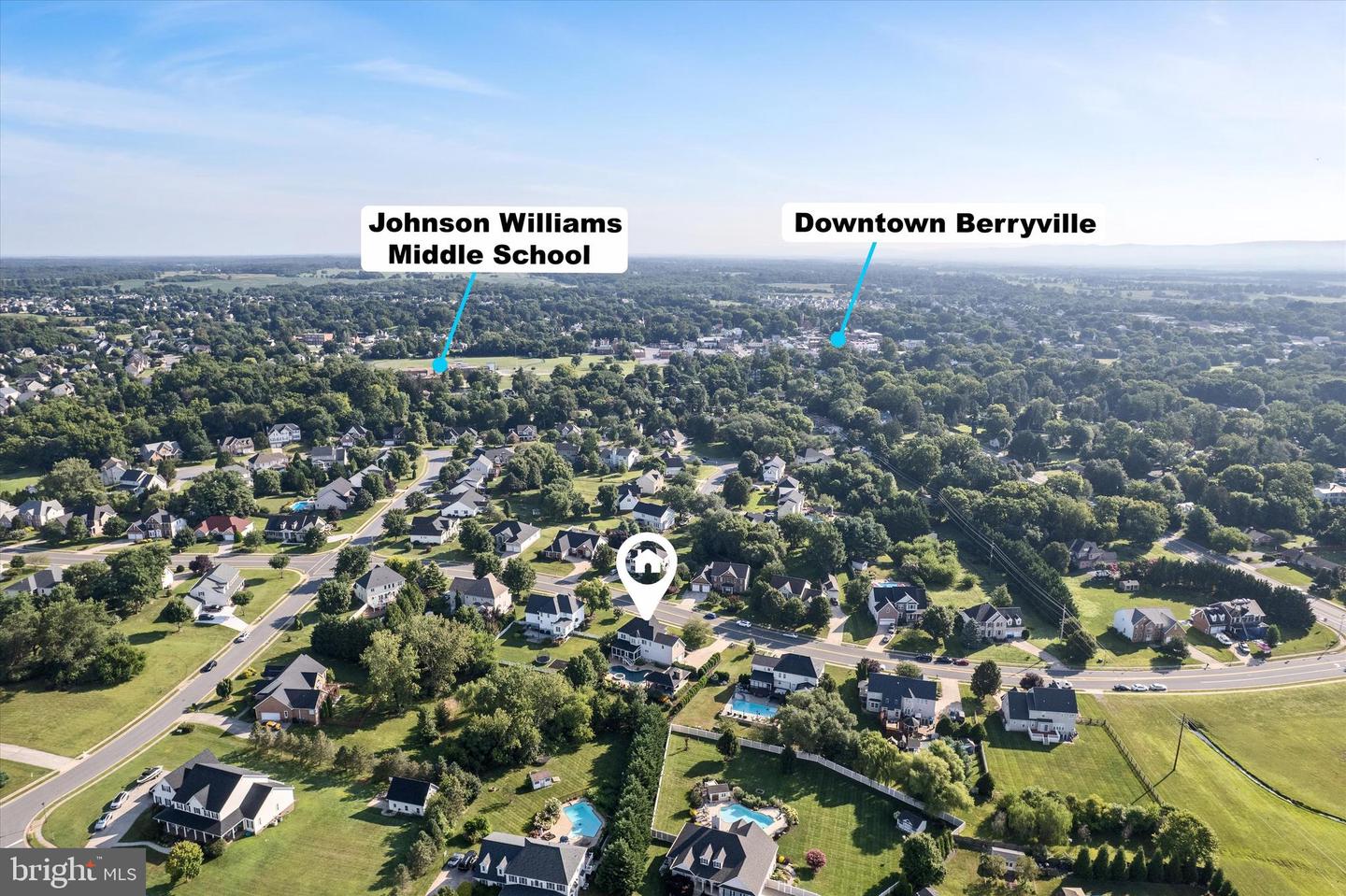 337 HERMITAGE BLVD, BERRYVILLE, Virginia 22611, 4 Bedrooms Bedrooms, ,4 BathroomsBathrooms,Residential,For sale,337 HERMITAGE BLVD,VACL2005928 MLS # VACL2005928