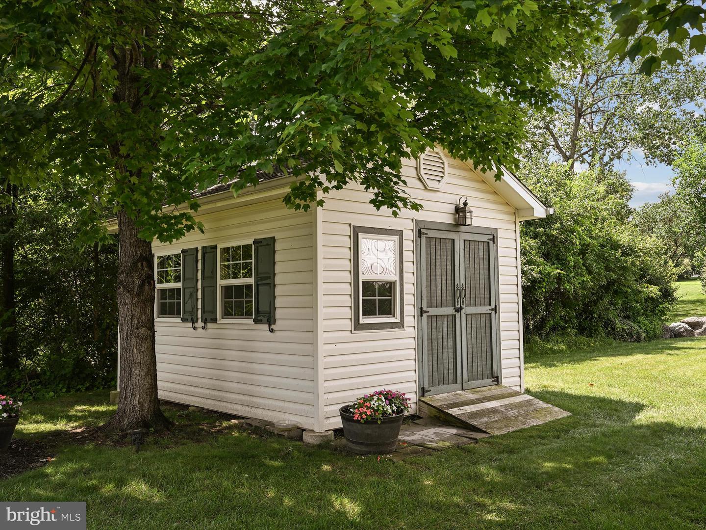 337 HERMITAGE BLVD, BERRYVILLE, Virginia 22611, 4 Bedrooms Bedrooms, ,4 BathroomsBathrooms,Residential,For sale,337 HERMITAGE BLVD,VACL2005928 MLS # VACL2005928