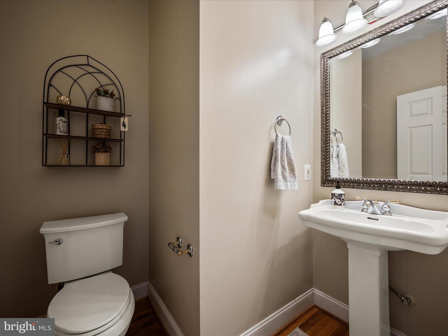 337 HERMITAGE BLVD, BERRYVILLE, Virginia 22611, 4 Bedrooms Bedrooms, ,4 BathroomsBathrooms,Residential,For sale,337 HERMITAGE BLVD,VACL2005928 MLS # VACL2005928