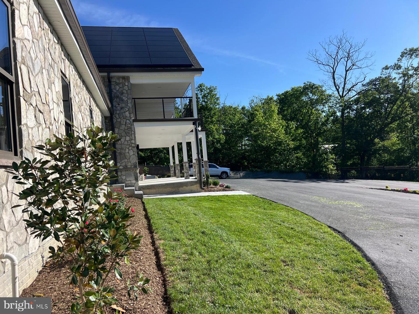 24035 NEW MOUNTAIN RD, ALDIE, Virginia 20105, 4 Bedrooms Bedrooms, ,4 BathroomsBathrooms,Residential,For sale,24035 NEW MOUNTAIN RD,VALO2103470 MLS # VALO2103470
