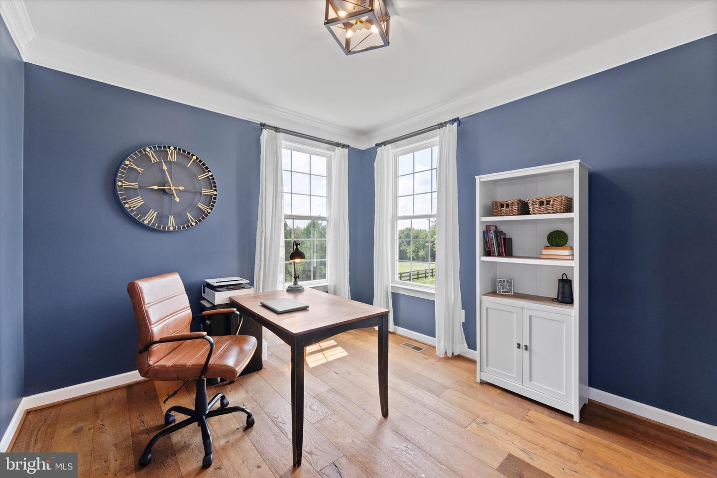 15061 LYNNFORD CT, WATERFORD, Virginia 20197, 5 Bedrooms Bedrooms, ,3 BathroomsBathrooms,Residential,For sale,15061 LYNNFORD CT,VALO2103560 MLS # VALO2103560