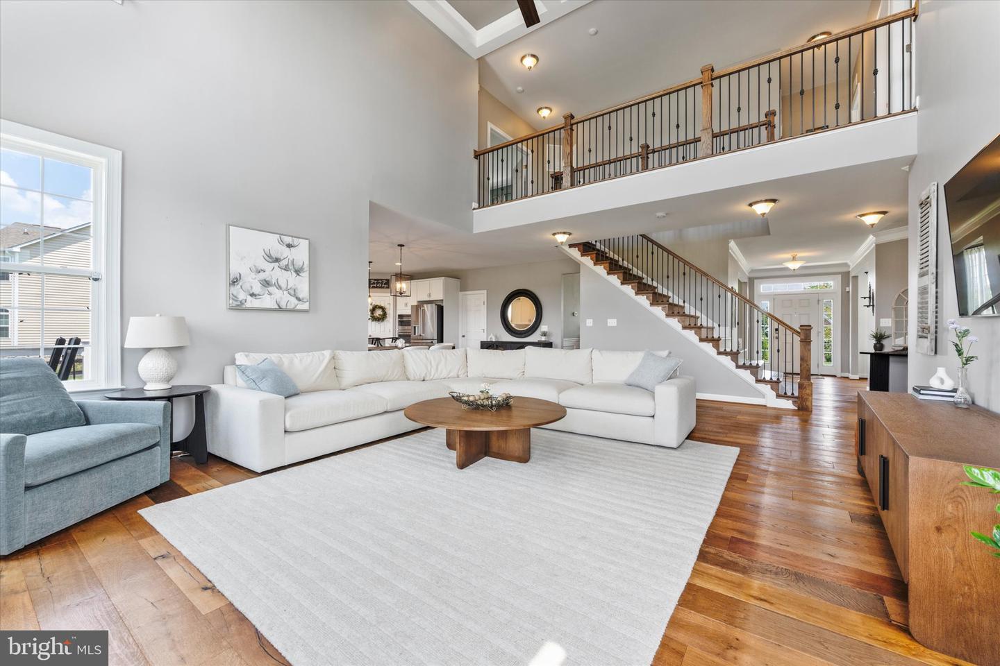 15061 LYNNFORD CT, WATERFORD, Virginia 20197, 5 Bedrooms Bedrooms, ,3 BathroomsBathrooms,Residential,For sale,15061 LYNNFORD CT,VALO2103560 MLS # VALO2103560