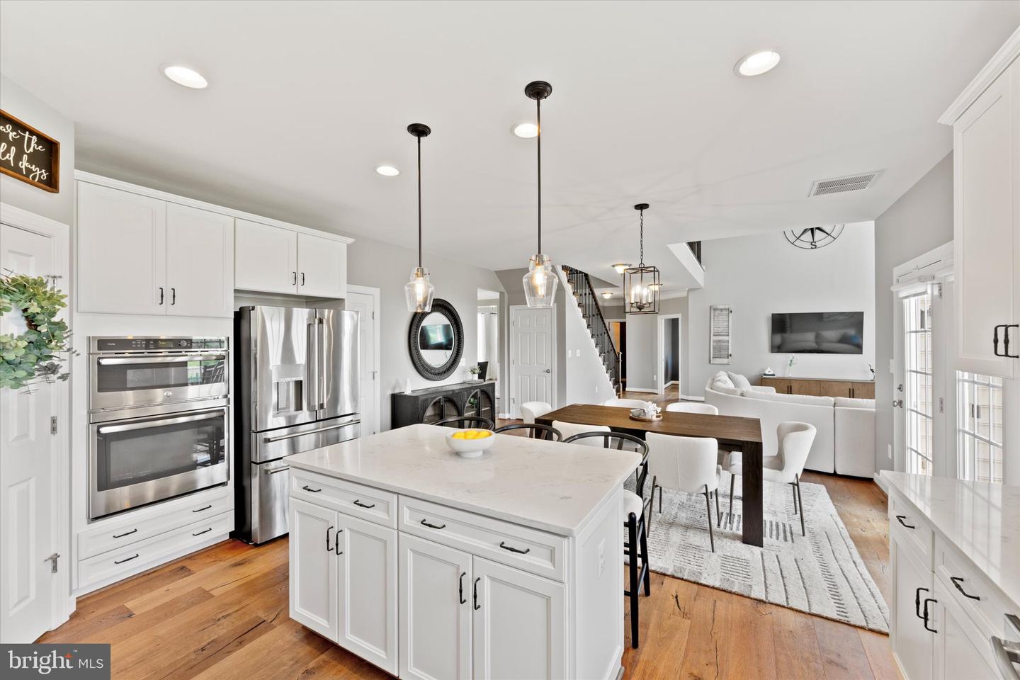15061 LYNNFORD CT, WATERFORD, Virginia 20197, 5 Bedrooms Bedrooms, ,3 BathroomsBathrooms,Residential,For sale,15061 LYNNFORD CT,VALO2103560 MLS # VALO2103560