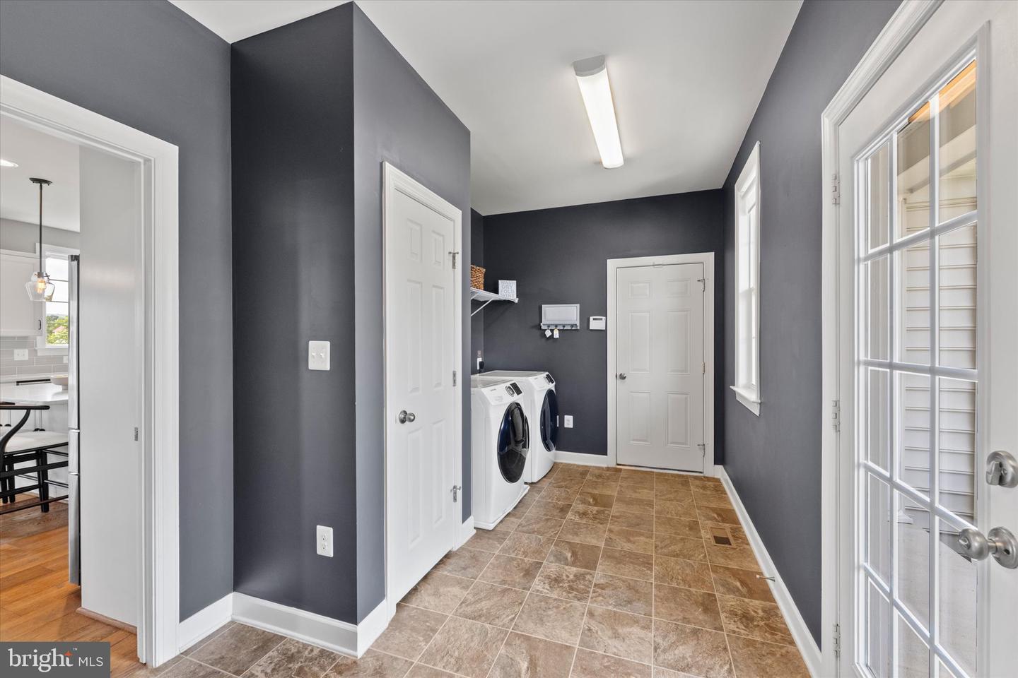 15061 LYNNFORD CT, WATERFORD, Virginia 20197, 5 Bedrooms Bedrooms, ,3 BathroomsBathrooms,Residential,For sale,15061 LYNNFORD CT,VALO2103560 MLS # VALO2103560