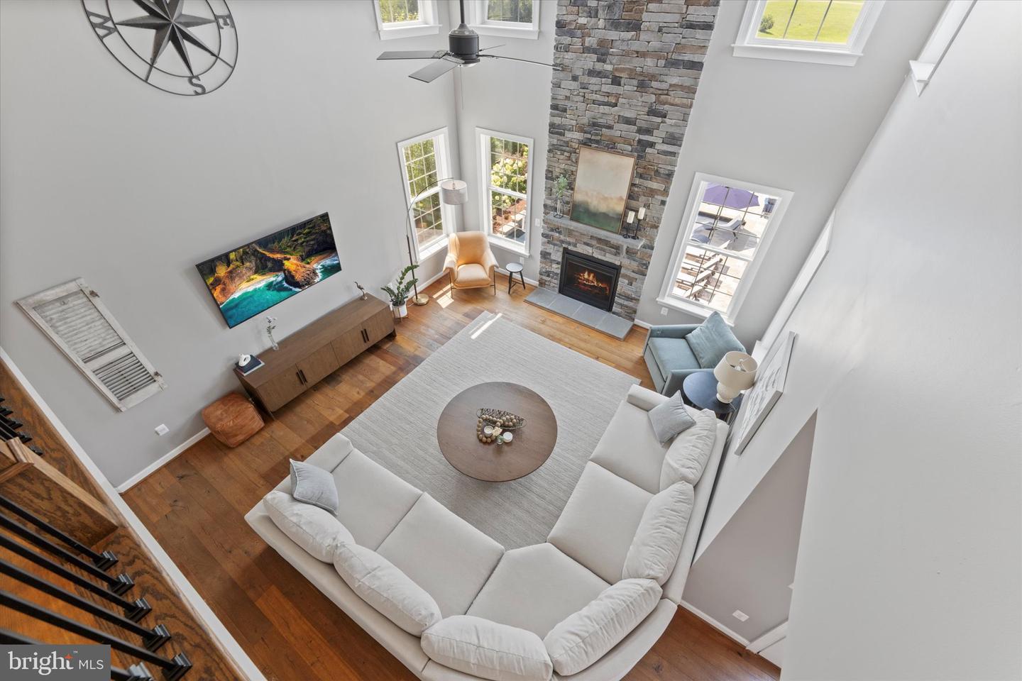 15061 LYNNFORD CT, WATERFORD, Virginia 20197, 5 Bedrooms Bedrooms, ,3 BathroomsBathrooms,Residential,For sale,15061 LYNNFORD CT,VALO2103560 MLS # VALO2103560