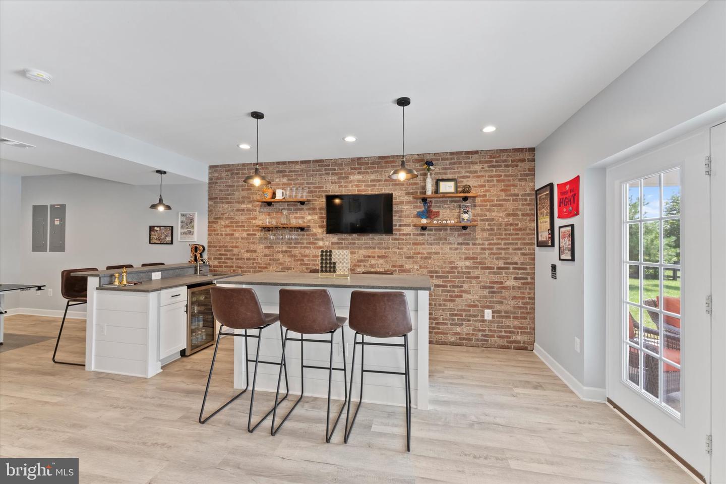 15061 LYNNFORD CT, WATERFORD, Virginia 20197, 5 Bedrooms Bedrooms, ,3 BathroomsBathrooms,Residential,For sale,15061 LYNNFORD CT,VALO2103560 MLS # VALO2103560