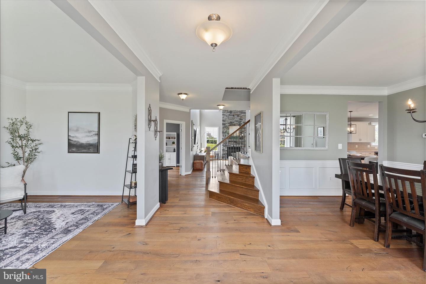 15061 LYNNFORD CT, WATERFORD, Virginia 20197, 5 Bedrooms Bedrooms, ,3 BathroomsBathrooms,Residential,For sale,15061 LYNNFORD CT,VALO2103560 MLS # VALO2103560