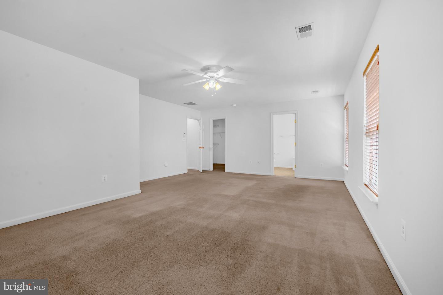 126 EXECUTIVE CIR, STAFFORD, Virginia 22554, 4 Bedrooms Bedrooms, ,3 BathroomsBathrooms,Residential,For sale,126 EXECUTIVE CIR,VAST2041330 MLS # VAST2041330