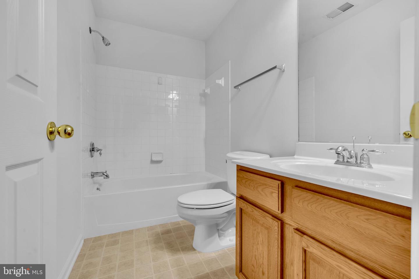 126 EXECUTIVE CIR, STAFFORD, Virginia 22554, 4 Bedrooms Bedrooms, ,3 BathroomsBathrooms,Residential,For sale,126 EXECUTIVE CIR,VAST2041330 MLS # VAST2041330