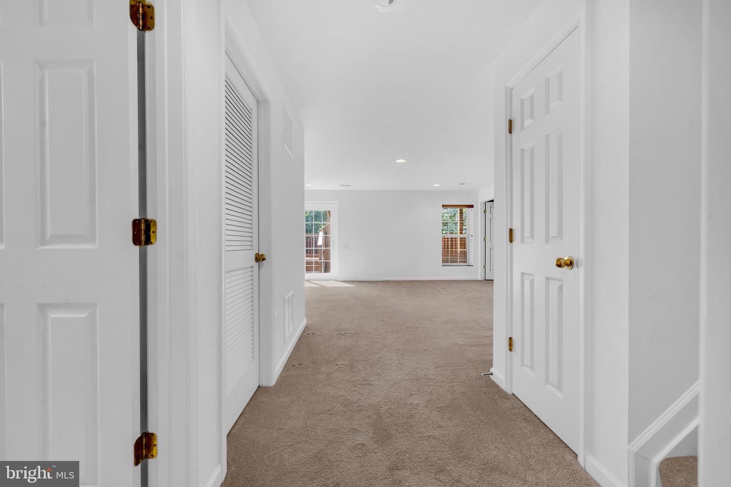 126 EXECUTIVE CIR, STAFFORD, Virginia 22554, 4 Bedrooms Bedrooms, ,3 BathroomsBathrooms,Residential,For sale,126 EXECUTIVE CIR,VAST2041330 MLS # VAST2041330