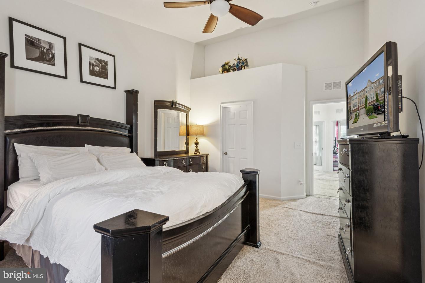 9027 PHITA LN, MANASSAS PARK, Virginia 20111, 3 Bedrooms Bedrooms, ,3 BathroomsBathrooms,Residential,For sale,9027 PHITA LN,VAMP2003200 MLS # VAMP2003200