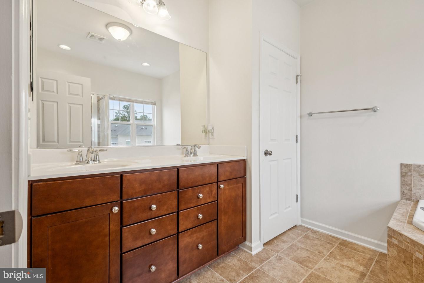 9027 PHITA LN, MANASSAS PARK, Virginia 20111, 3 Bedrooms Bedrooms, ,3 BathroomsBathrooms,Residential,For sale,9027 PHITA LN,VAMP2003200 MLS # VAMP2003200