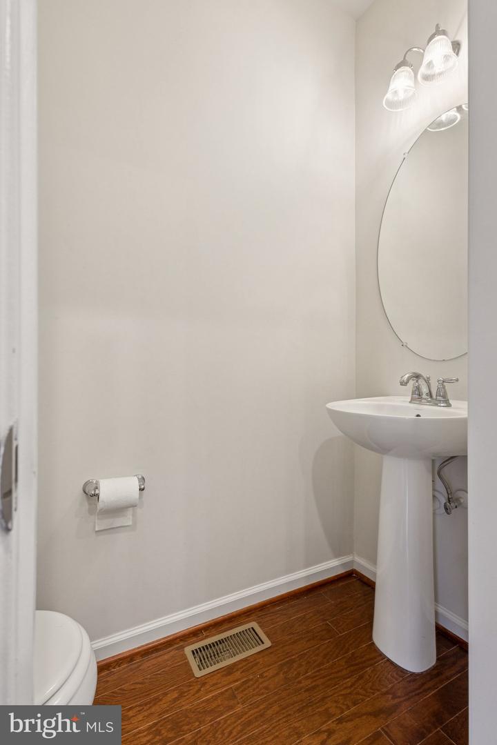 9027 PHITA LN, MANASSAS PARK, Virginia 20111, 3 Bedrooms Bedrooms, ,3 BathroomsBathrooms,Residential,For sale,9027 PHITA LN,VAMP2003200 MLS # VAMP2003200