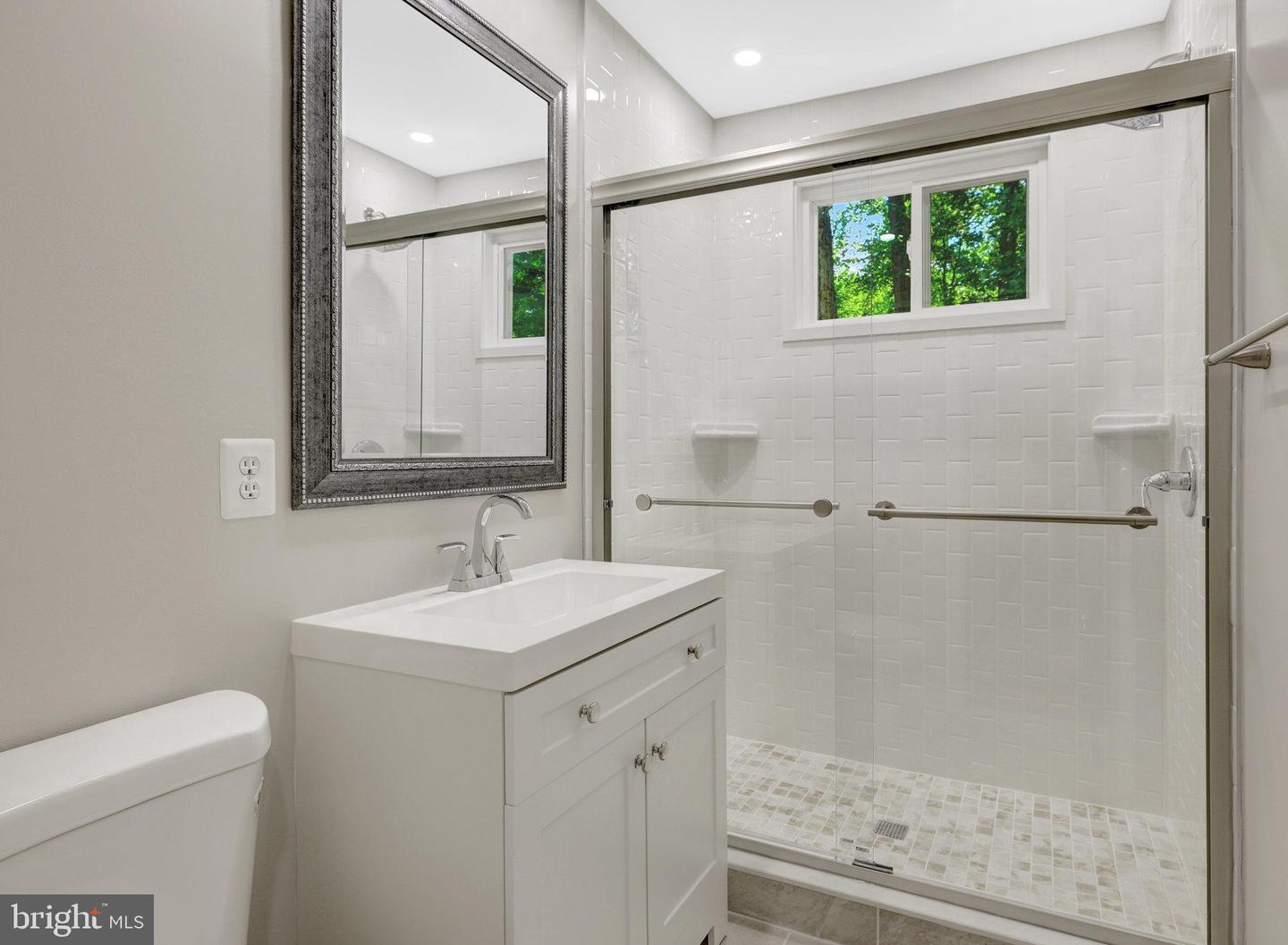 5122 POMMEROY DR, FAIRFAX, Virginia 22032, 5 Bedrooms Bedrooms, ,2 BathroomsBathrooms,Residential,For sale,5122 POMMEROY DR,VAFX2258712 MLS # VAFX2258712