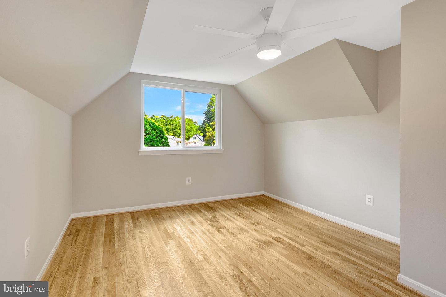 5122 POMMEROY DR, FAIRFAX, Virginia 22032, 5 Bedrooms Bedrooms, ,2 BathroomsBathrooms,Residential,For sale,5122 POMMEROY DR,VAFX2258712 MLS # VAFX2258712