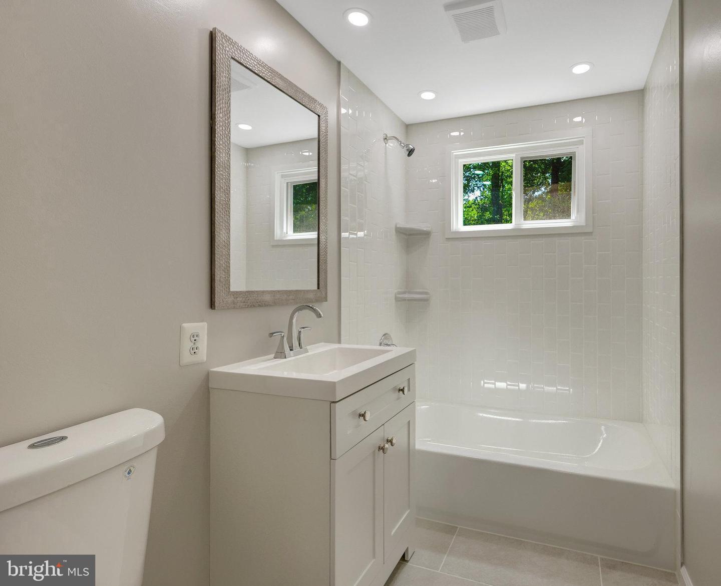 5122 POMMEROY DR, FAIRFAX, Virginia 22032, 5 Bedrooms Bedrooms, ,2 BathroomsBathrooms,Residential,For sale,5122 POMMEROY DR,VAFX2258712 MLS # VAFX2258712