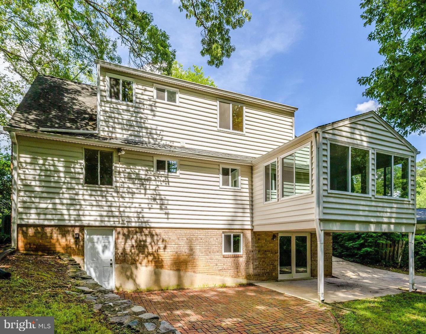 5122 POMMEROY DR, FAIRFAX, Virginia 22032, 5 Bedrooms Bedrooms, ,2 BathroomsBathrooms,Residential,For sale,5122 POMMEROY DR,VAFX2258712 MLS # VAFX2258712