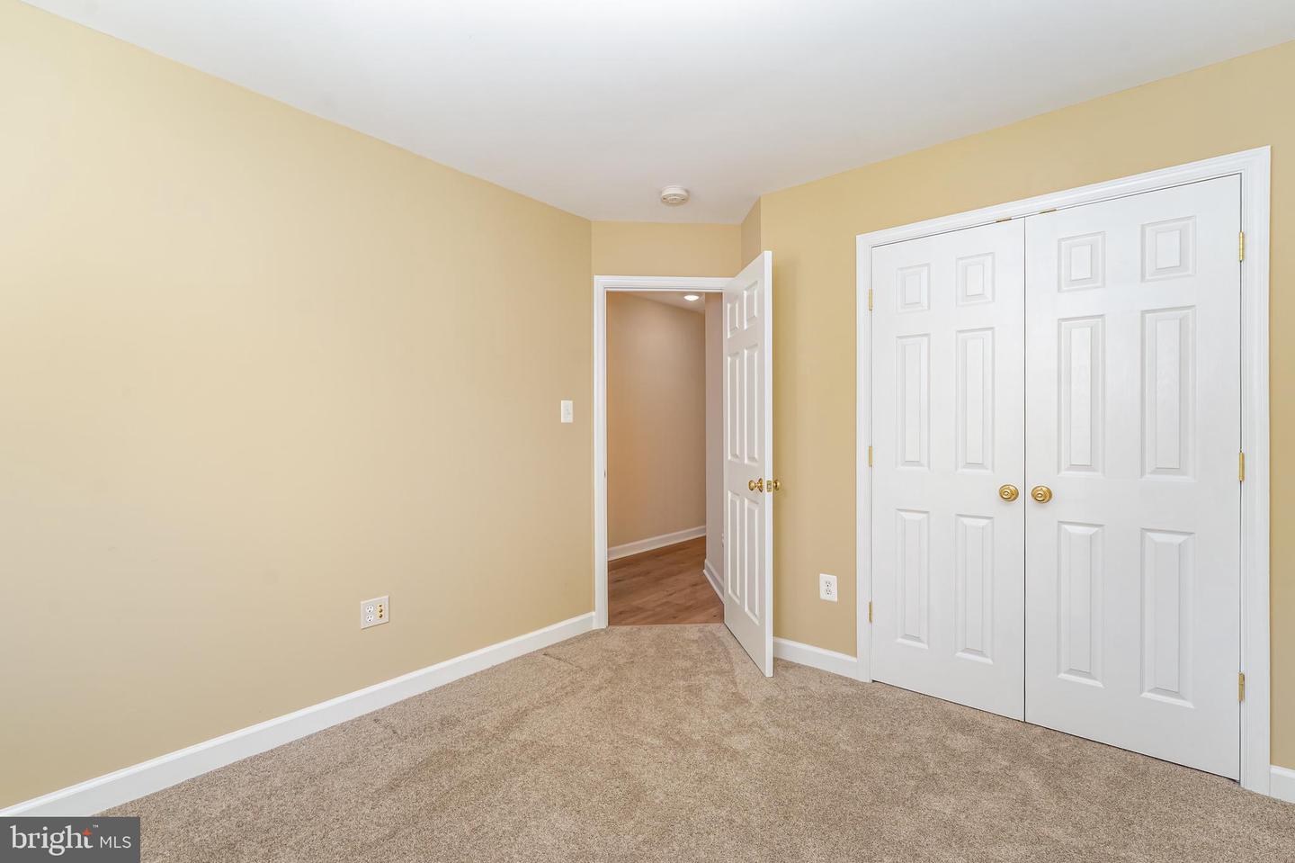 524 COLONY CT, WARRENTON, Virginia 20186, 4 Bedrooms Bedrooms, 17 Rooms Rooms,3 BathroomsBathrooms,Residential,For sale,524 COLONY CT,VAFQ2017700 MLS # VAFQ2017700