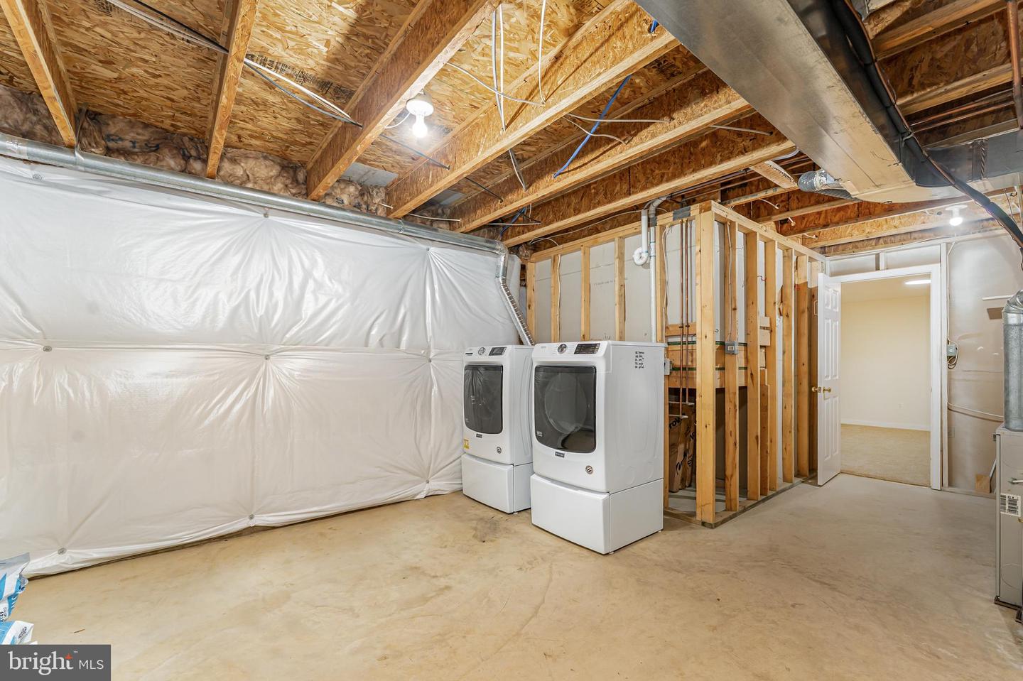 524 COLONY CT, WARRENTON, Virginia 20186, 4 Bedrooms Bedrooms, 17 Rooms Rooms,3 BathroomsBathrooms,Residential,For sale,524 COLONY CT,VAFQ2017700 MLS # VAFQ2017700