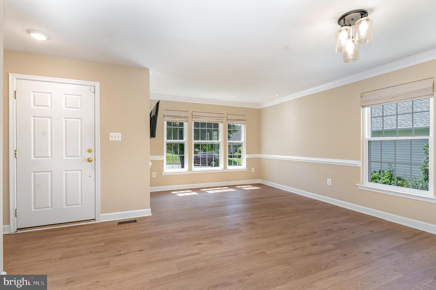 524 COLONY CT, WARRENTON, Virginia 20186, 4 Bedrooms Bedrooms, 17 Rooms Rooms,3 BathroomsBathrooms,Residential,For sale,524 COLONY CT,VAFQ2017700 MLS # VAFQ2017700