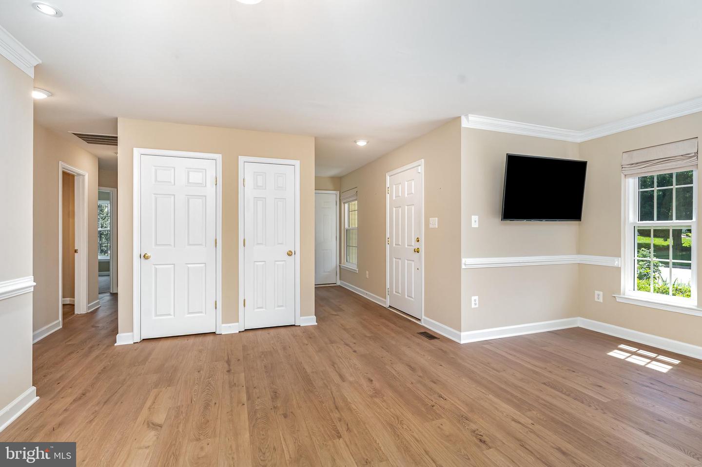 524 COLONY CT, WARRENTON, Virginia 20186, 4 Bedrooms Bedrooms, 17 Rooms Rooms,3 BathroomsBathrooms,Residential,For sale,524 COLONY CT,VAFQ2017700 MLS # VAFQ2017700