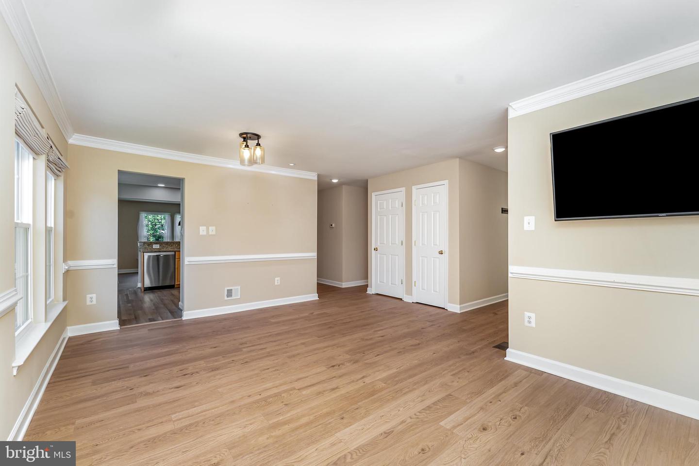 524 COLONY CT, WARRENTON, Virginia 20186, 4 Bedrooms Bedrooms, 17 Rooms Rooms,3 BathroomsBathrooms,Residential,For sale,524 COLONY CT,VAFQ2017700 MLS # VAFQ2017700