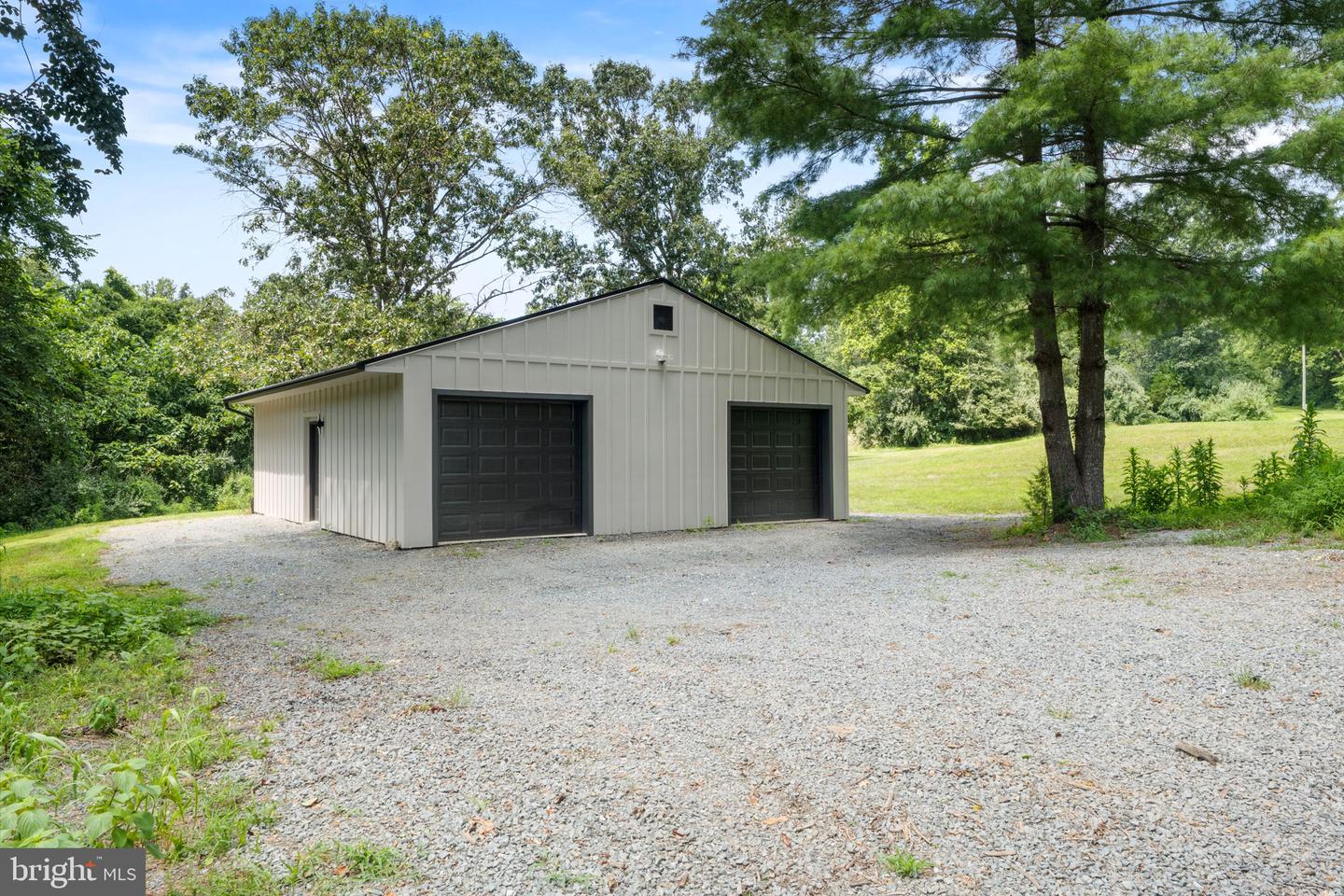21087 GOLDFINCH LN, LEESBURG, Virginia 20175, 3 Bedrooms Bedrooms, ,1 BathroomBathrooms,Residential,For sale,21087 GOLDFINCH LN,VALO2103630 MLS # VALO2103630