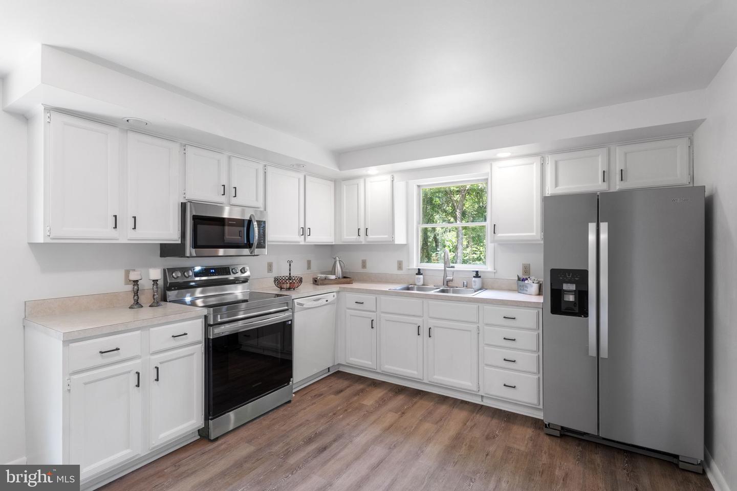 21087 GOLDFINCH LN, LEESBURG, Virginia 20175, 3 Bedrooms Bedrooms, ,1 BathroomBathrooms,Residential,For sale,21087 GOLDFINCH LN,VALO2103630 MLS # VALO2103630
