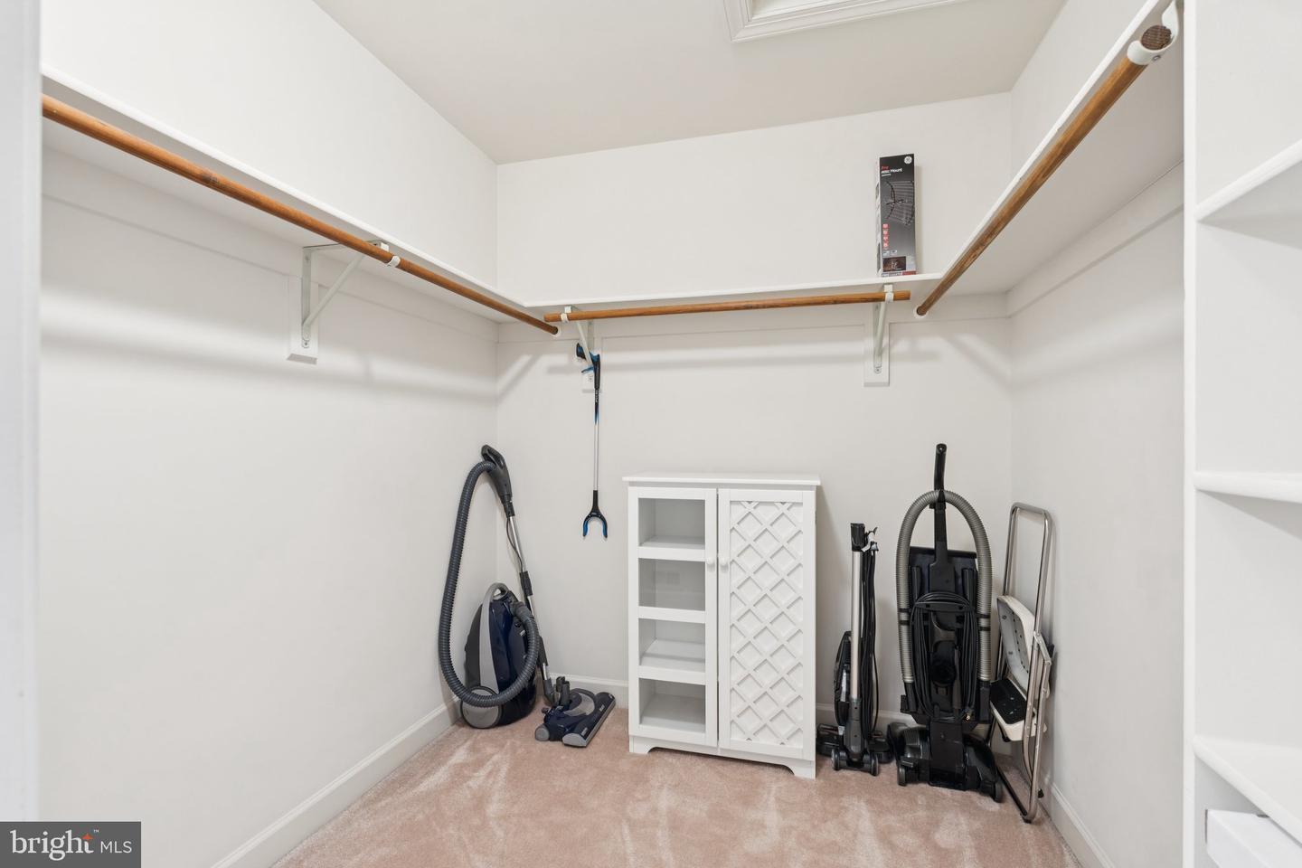 14308 SILO VALLEY VW, CENTREVILLE, Virginia 20121, 2 Bedrooms Bedrooms, ,2 BathroomsBathrooms,Residential,For sale,14308 SILO VALLEY VW,VAFX2258762 MLS # VAFX2258762