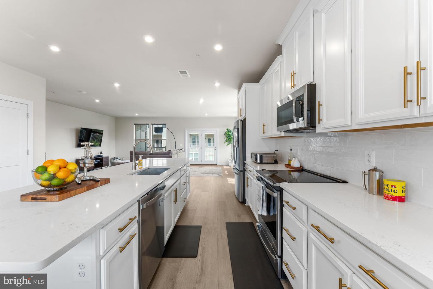 501 TASSITA LN #B, MANASSAS, Virginia 20111, 3 Bedrooms Bedrooms, ,2 BathroomsBathrooms,Residential,For sale,501 TASSITA LN #B,VAPW2100496 MLS # VAPW2100496