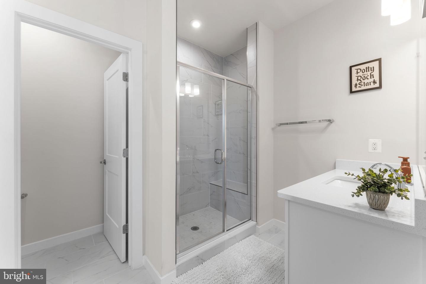 501 TASSITA LN #B, MANASSAS, Virginia 20111, 3 Bedrooms Bedrooms, ,2 BathroomsBathrooms,Residential,For sale,501 TASSITA LN #B,VAPW2100496 MLS # VAPW2100496
