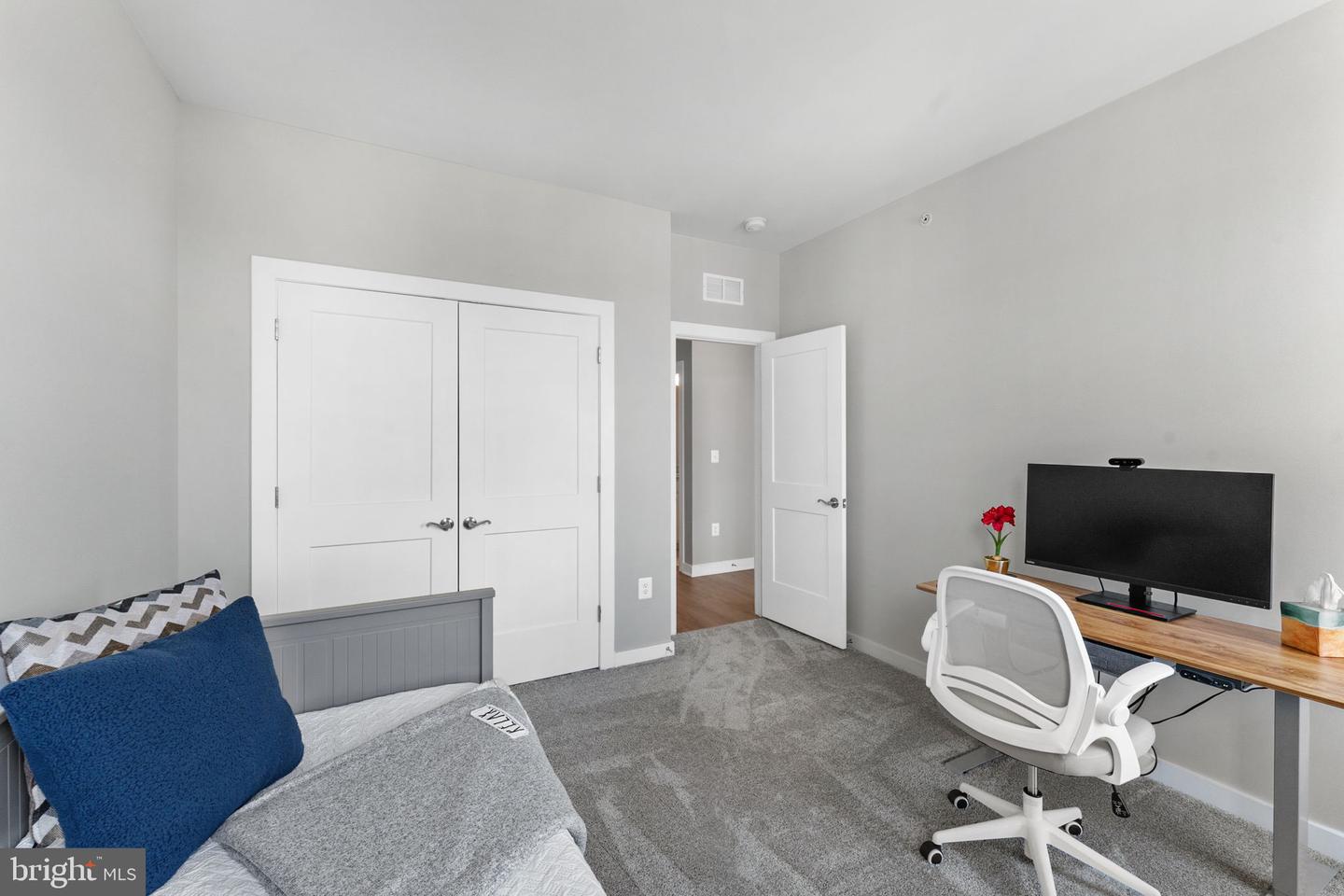 501 TASSITA LN #B, MANASSAS, Virginia 20111, 3 Bedrooms Bedrooms, ,2 BathroomsBathrooms,Residential,For sale,501 TASSITA LN #B,VAPW2100496 MLS # VAPW2100496