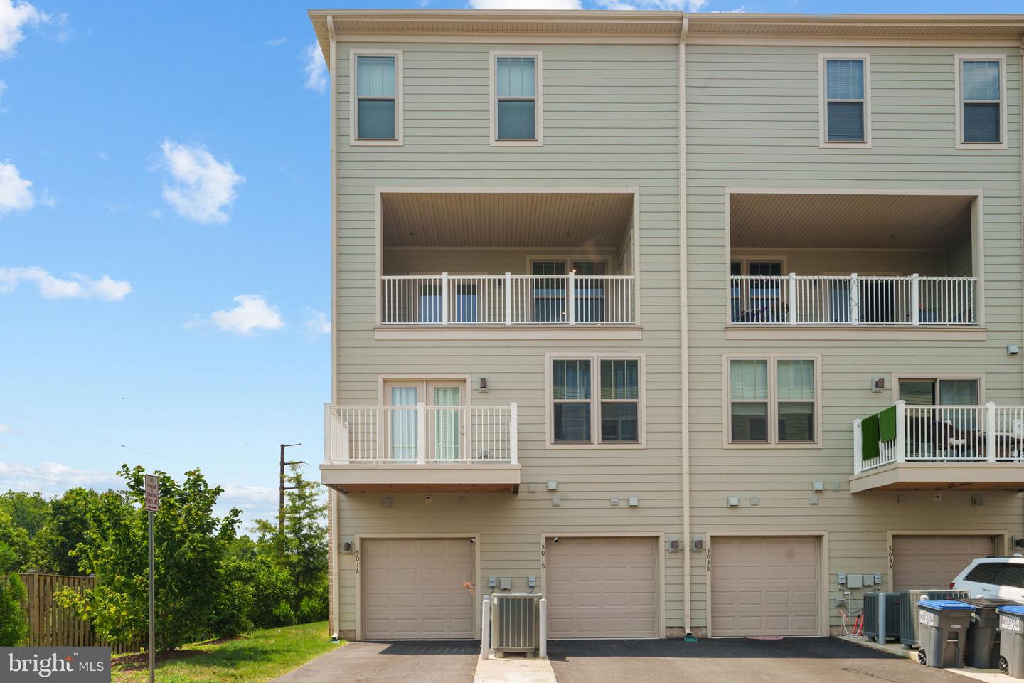 501 TASSITA LN #B, MANASSAS, Virginia 20111, 3 Bedrooms Bedrooms, ,2 BathroomsBathrooms,Residential,For sale,501 TASSITA LN #B,VAPW2100496 MLS # VAPW2100496