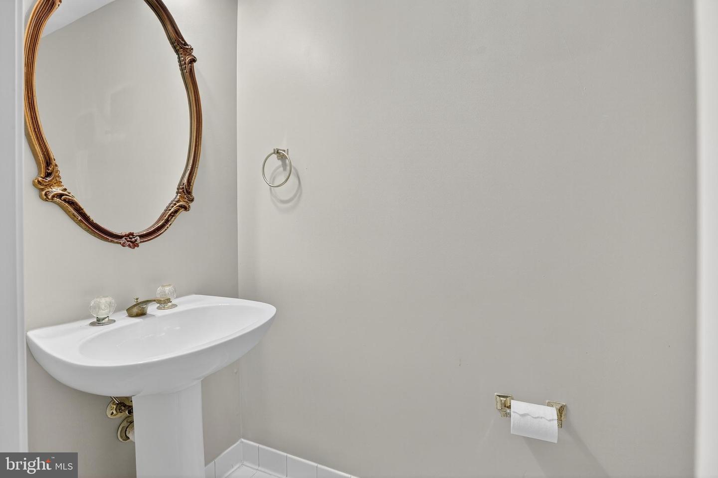 6319 POWDER FLASK CT, CENTREVILLE, Virginia 20121, 3 Bedrooms Bedrooms, ,2 BathroomsBathrooms,Residential,For sale,6319 POWDER FLASK CT,VAFX2258860 MLS # VAFX2258860