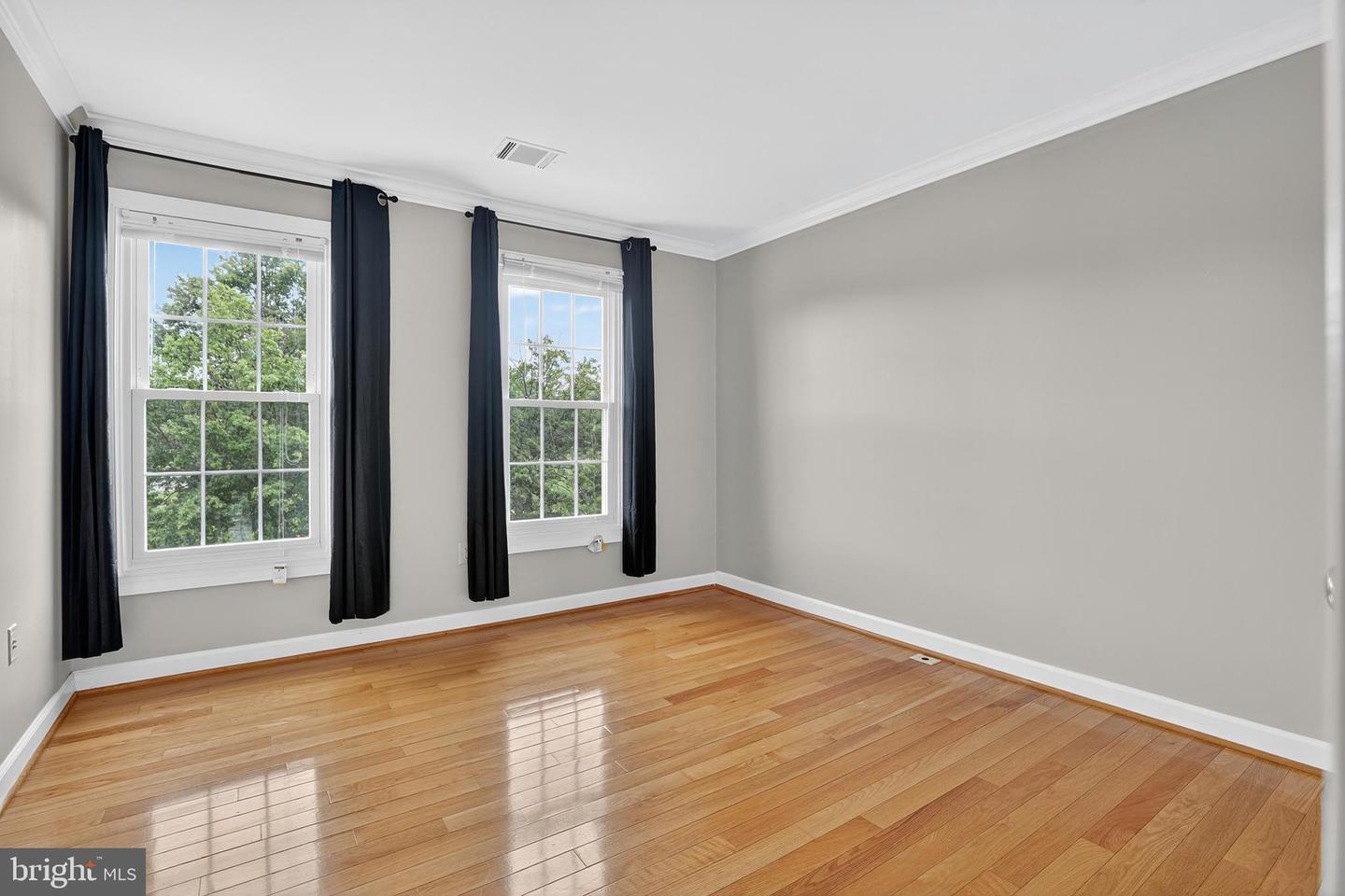 6319 POWDER FLASK CT, CENTREVILLE, Virginia 20121, 3 Bedrooms Bedrooms, ,2 BathroomsBathrooms,Residential,For sale,6319 POWDER FLASK CT,VAFX2258860 MLS # VAFX2258860