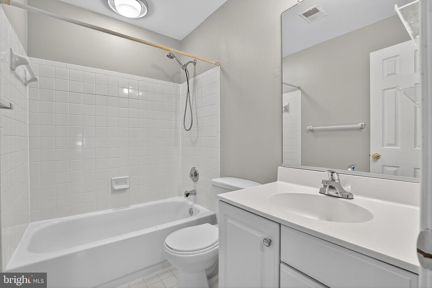 6319 POWDER FLASK CT, CENTREVILLE, Virginia 20121, 3 Bedrooms Bedrooms, ,2 BathroomsBathrooms,Residential,For sale,6319 POWDER FLASK CT,VAFX2258860 MLS # VAFX2258860