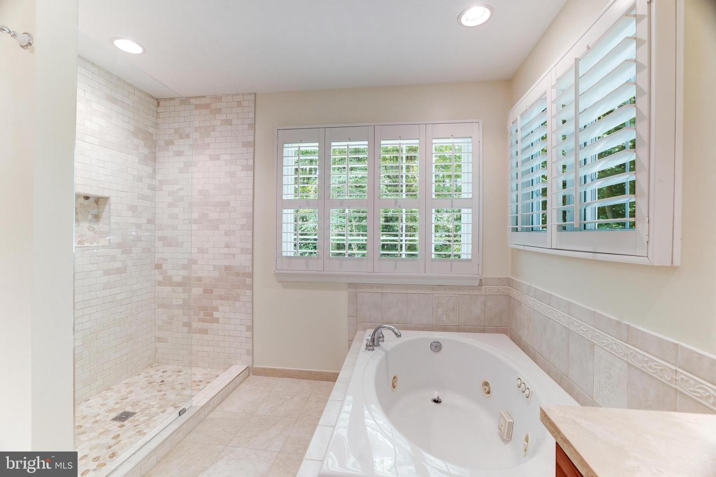 12732 CLAWSON LN, MANASSAS, Virginia 20112, 4 Bedrooms Bedrooms, ,2 BathroomsBathrooms,Residential,For sale,12732 CLAWSON LN,VAPW2100542 MLS # VAPW2100542