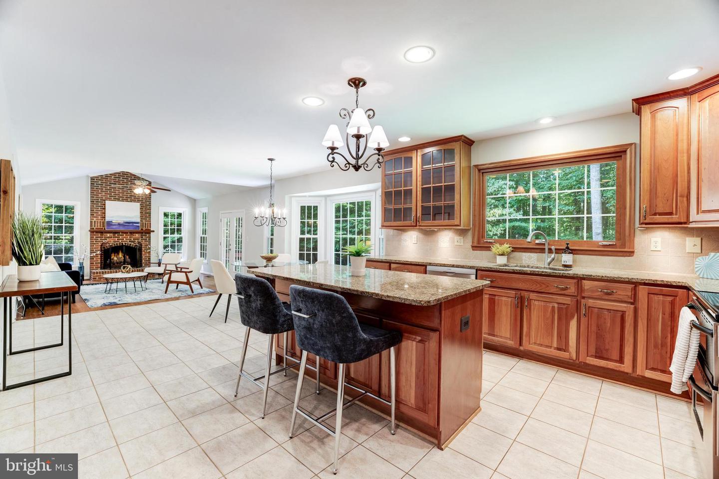 12732 CLAWSON LN, MANASSAS, Virginia 20112, 4 Bedrooms Bedrooms, ,2 BathroomsBathrooms,Residential,For sale,12732 CLAWSON LN,VAPW2100542 MLS # VAPW2100542