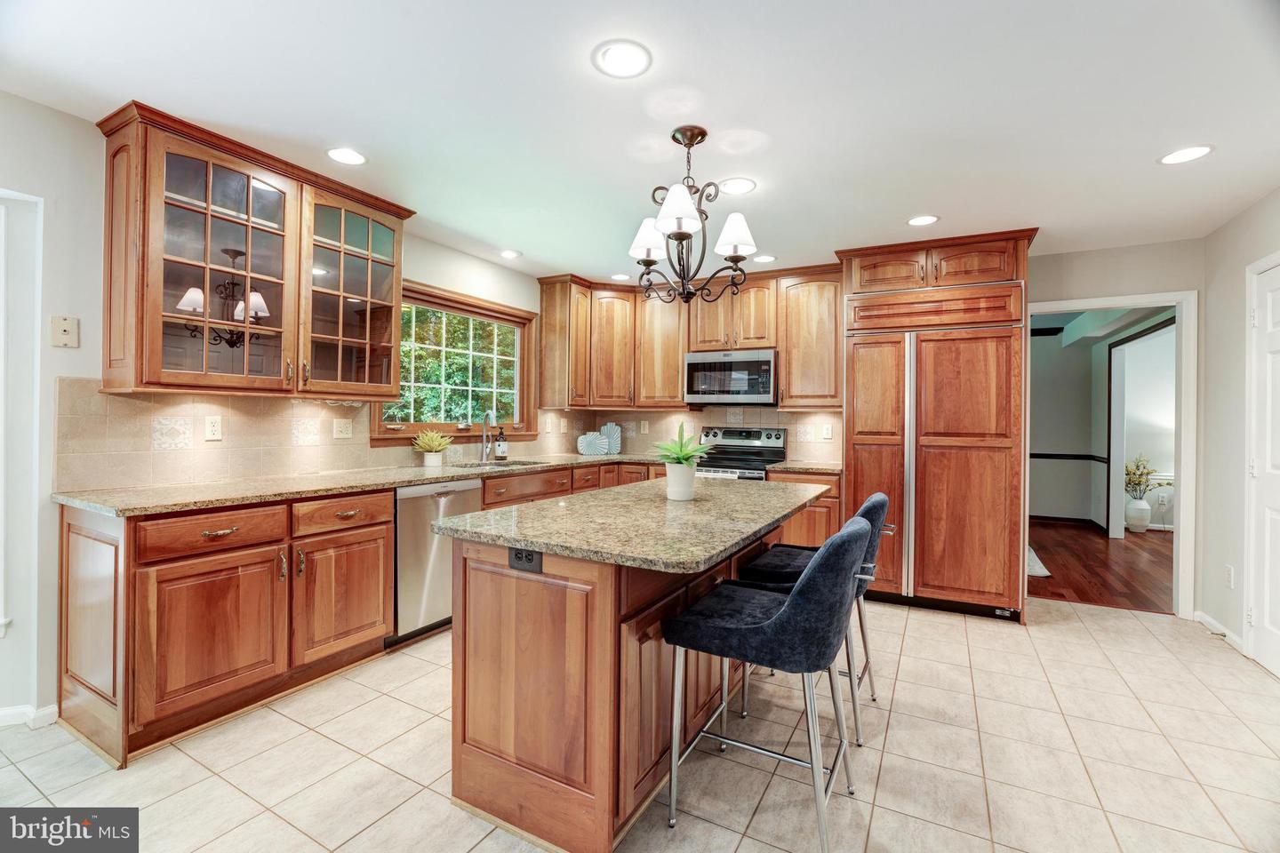 12732 CLAWSON LN, MANASSAS, Virginia 20112, 4 Bedrooms Bedrooms, ,2 BathroomsBathrooms,Residential,For sale,12732 CLAWSON LN,VAPW2100542 MLS # VAPW2100542