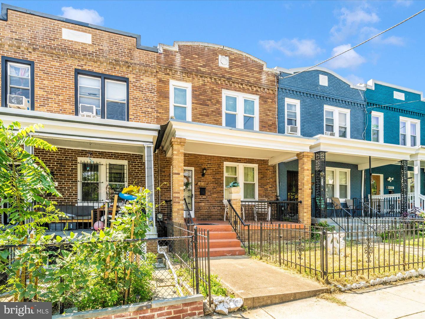 4818 7TH ST NW, WASHINGTON, District Of Columbia 20011, 3 Bedrooms Bedrooms, ,1 BathroomBathrooms,Residential,For sale,4818 7TH ST NW,DCDC2213296 MLS # DCDC2213296